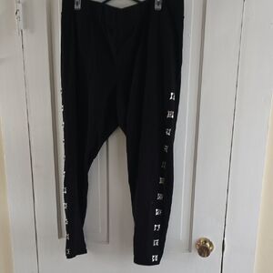 Torrid Black Leggings with Silver Bead Accents 039